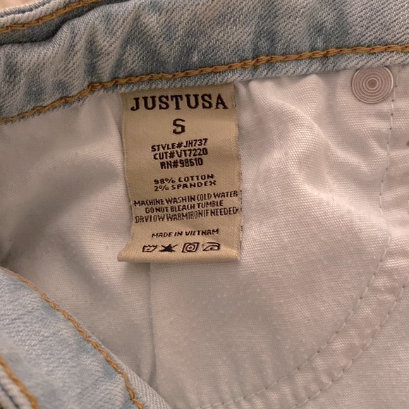 Just USA light denim jean shorts - Picture 4 of 4